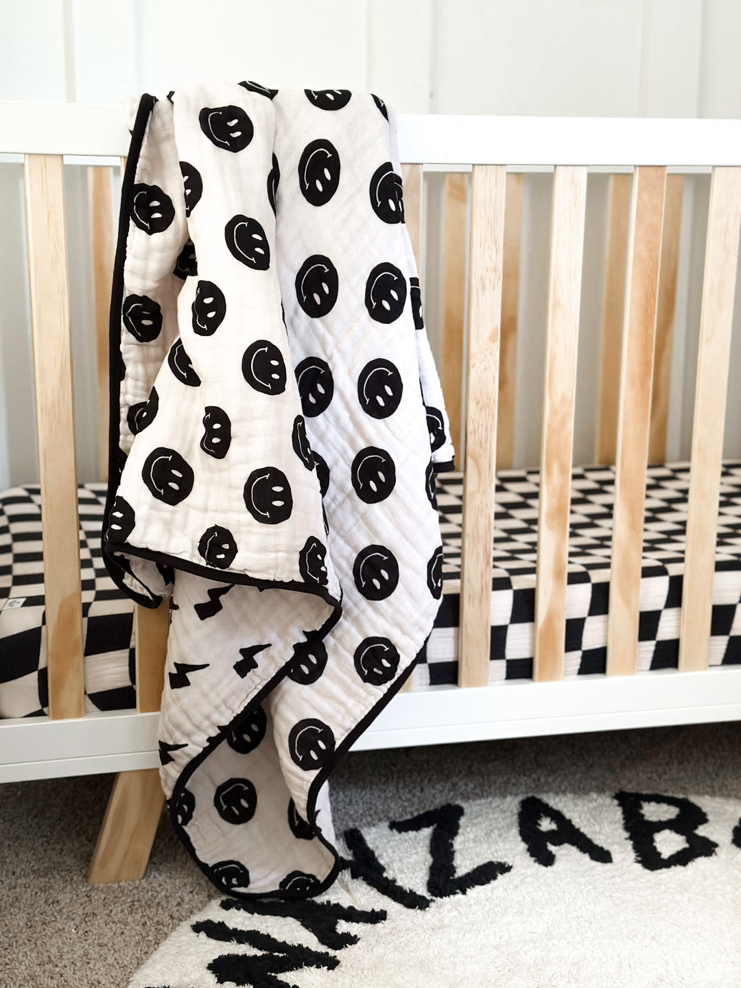 Bowie x Smiley Organic Muslin Quilt